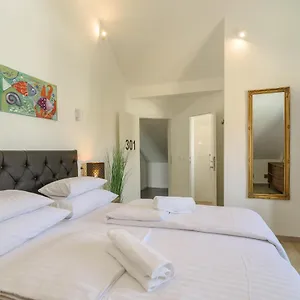 3* Bed & Breakfast Vila White